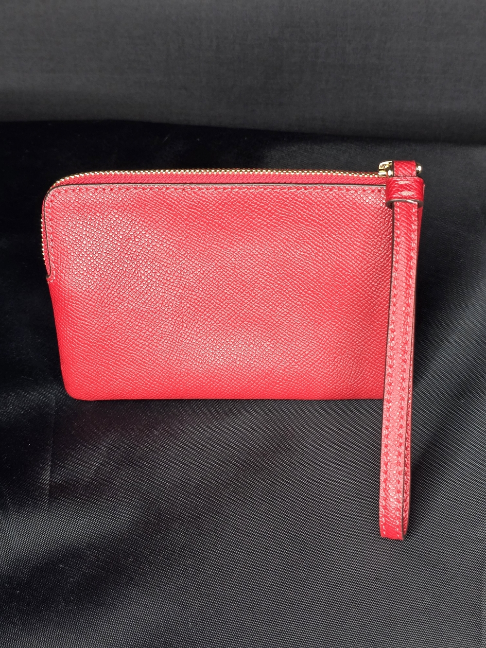 COACH Red Signature Leather Wristlet - Picture 6 of 8